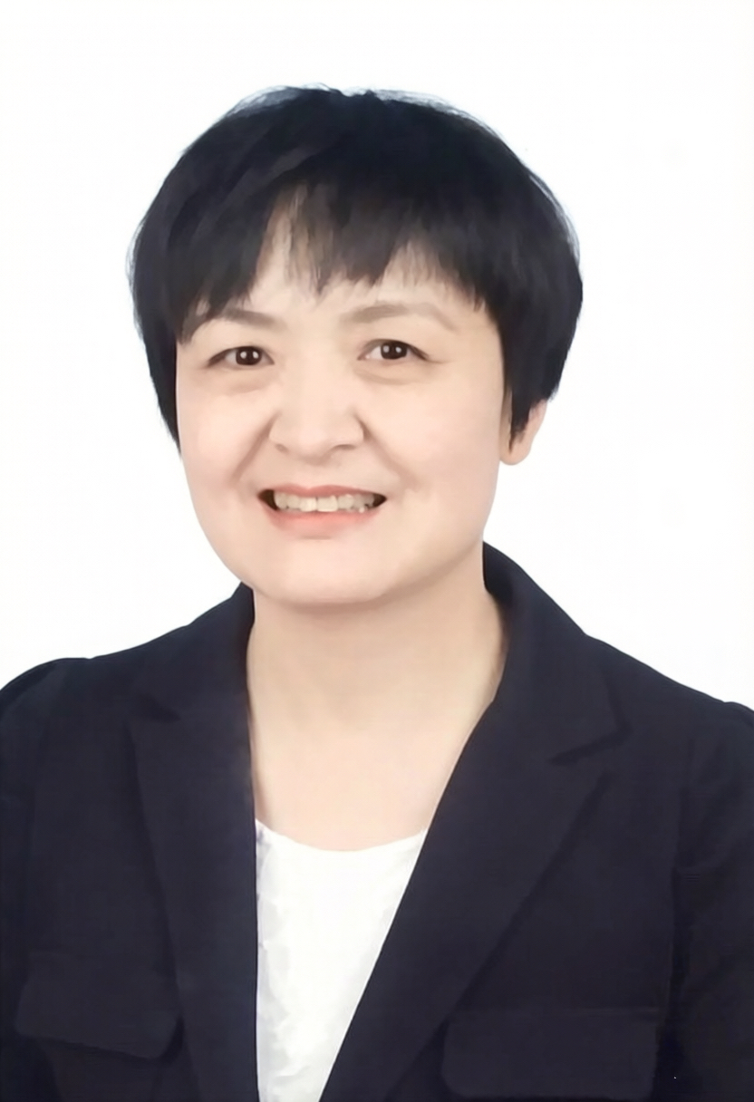 潘莉